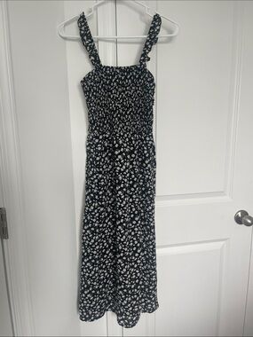 Abercrombie & Fitch XS Smocked Floral MIDI Dress LIKE NEW